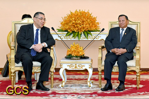 The Chief Executive Mr Chui Sai On Meets With The President Of The Senate Of The Kingdom Of