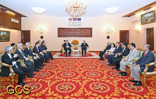 The Chief Executive Mr Chui Sai On Meets With The President Of The Senate Of The Kingdom Of