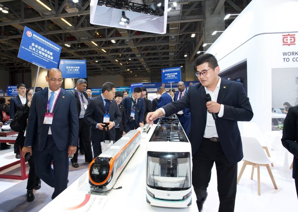16th IIICF Features Global Debut of 13 Infrastructure Products and Technologies Past Participating Enterprises Pleased with Fruitful Results